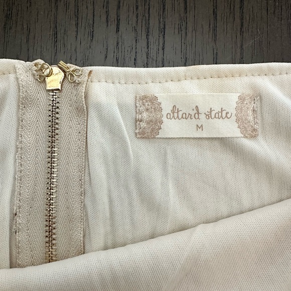 NWOT sequin skirt Altar’d State champagne - Picture 6 of 8